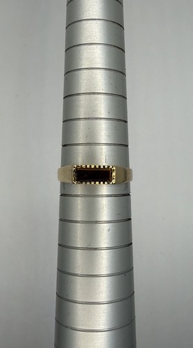 9ct yellow gold - yellow,