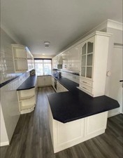 Used Kitchen Cabinets, Worktop & Appliances. Oven Hobs Extractor Fridge Freezer