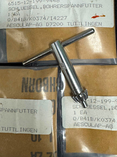 Aesculap drill chuck - aesculap, key