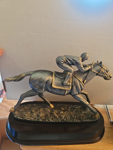 Silverstone resin jockey - silverstone,