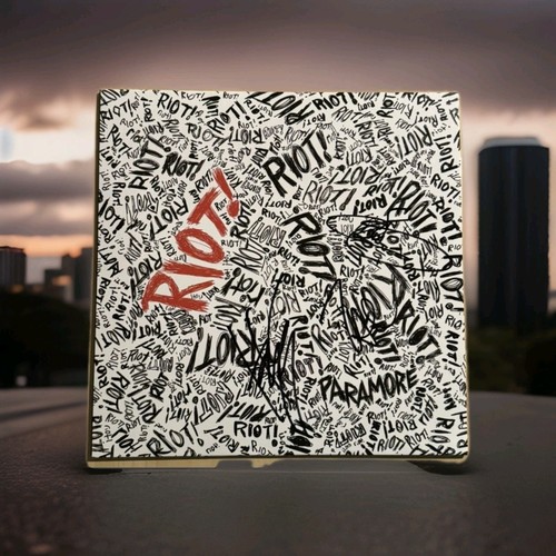 Paramore signed rare - paramore,