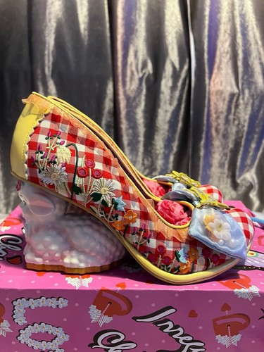 New irregular choice - new, 5