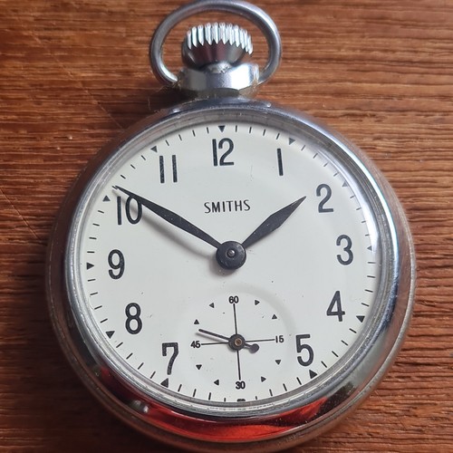 Vintage metal gents smiths - vintage,