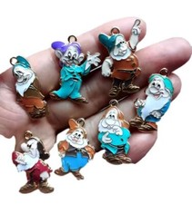 Snow White 7 Dwarfs Goldtone