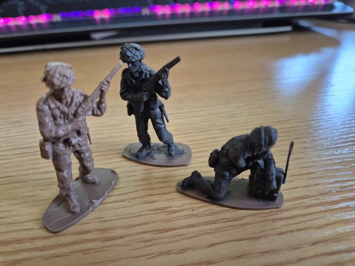 Modern infantry x 3 - ,