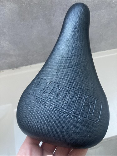 Radio integrated seat - integrated,