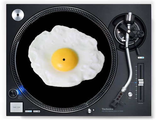 Pair fried egg dj - 1,