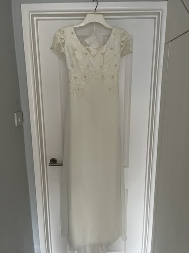 Wedding dress with train - ,