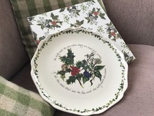 NEW BXD PORTMERION HOLLY & IVY ROUND LG SCALLOPED PLATTER.28cm.