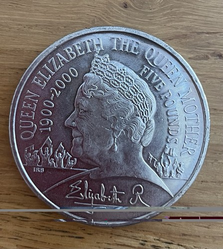 Queen elizabeth the - queen,