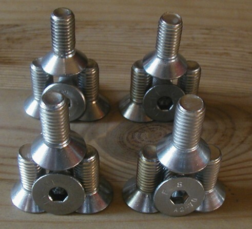 Early beetle bolt - vw, hinge