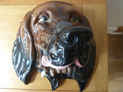Beswick large dogs head - , wall
