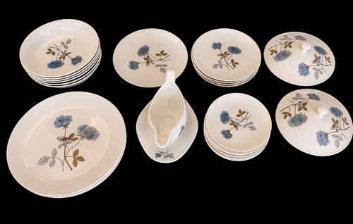 Part wedgwood ice - a,