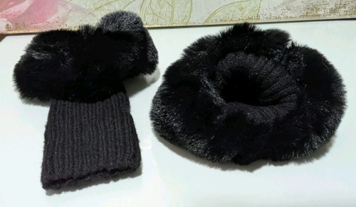 Black faux fur knitted - , wrist