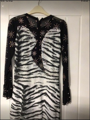 Skating dance dress baton - /,