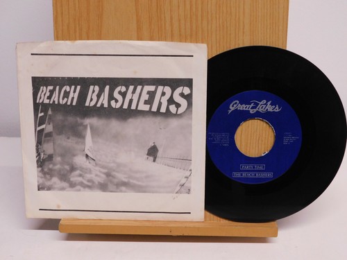 Ghost world rock thirsty bw - ghost, 45