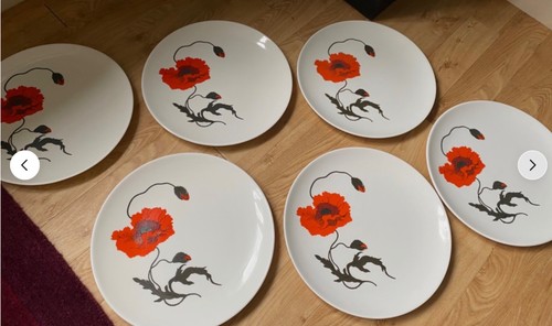 Wedgwood corn poppy - poppy, side