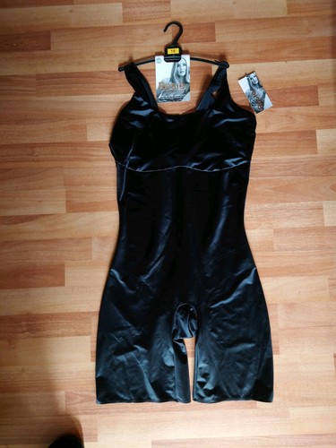 Contour wear - -, (rosie)