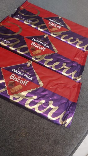 Large bars of biscoff - large,