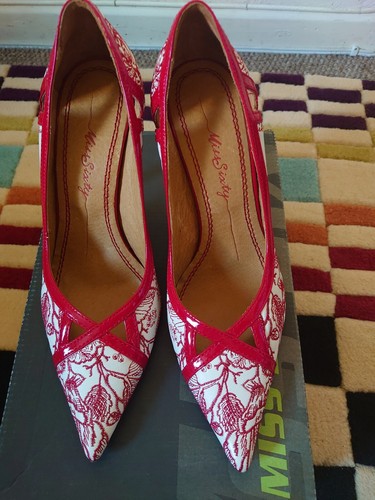 Miss sixty white and red - sixty,