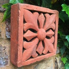 Decorative brick copy of antique terracotta wall tile - Fleur de lys cross