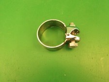 TRIUMPH THUNDERBIRD 900 EXHAUST CLAMP BONNEVILLE ADVENTURER LEGEND SPORT