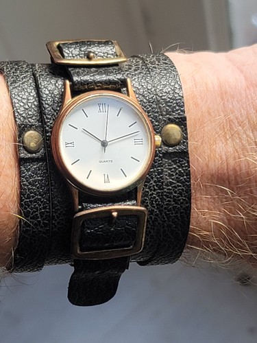 Wide black leather effect cuff - black,