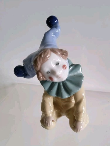 Nao lladro figure jester - nao,