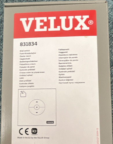 Velux 831834 remote controlled - 831834,