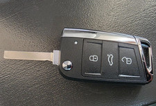 SKODA KAROQ 2017 - 2021 HU162
