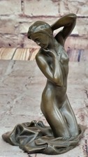Hot Cast Bronze Nude Woman