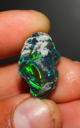 Black opal rough - opal,