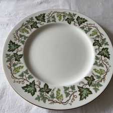 Vintage X2 Wedgewood  Santa Clara  w4114  Dinner Plates 27cm Bone China VGC 
