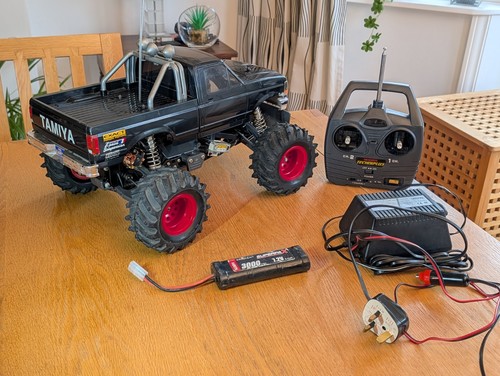 Vintage 1997 tamiya - vintage,