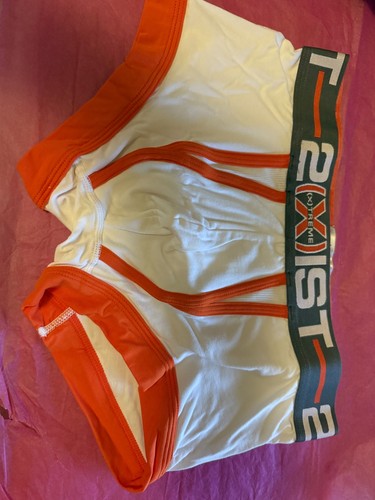 2ist treme pouch show - no,