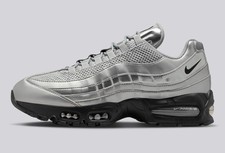 Nike Air Max 95 SE Metallic