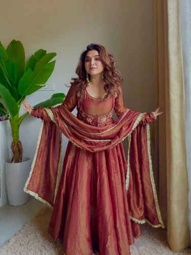 Pakistani salwar kameez ready - pakistani,