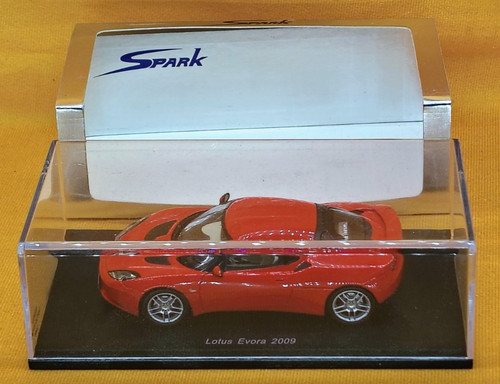 Spark scale s2203 lotus - spark, 1:43