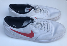 Nike SB Trainers White Red Canvas Skate Shoe Size UK 9 705268-161