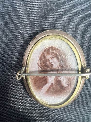 Pretty edwardian pinchbeck - pretty,