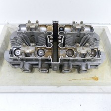 Suzuki GS 750 Cylinder Head