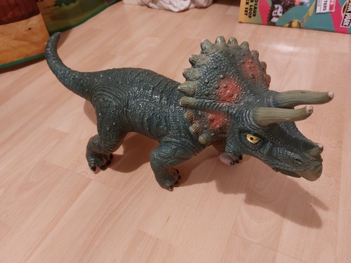 Triceratops plastic dinosaur - triceratops,