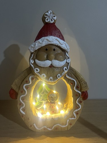 Large light santa - up,