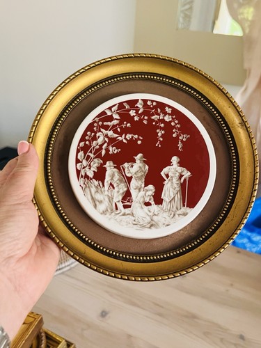 Vintage round ceramic wall - vintage,