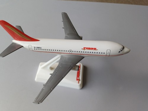 Snap fit 200 model airliner - snap,