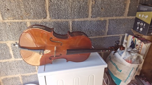 Student size cello - 3/4, with