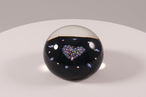 Paperweight - paperweight,