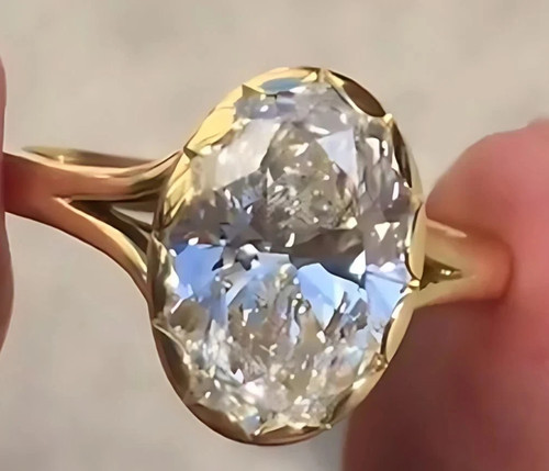 White moissanite ct oval - moissanite,