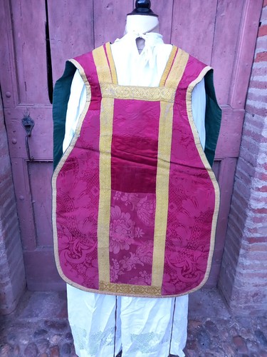 Red priest ornament catholic - priest,