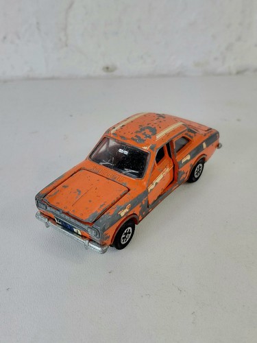 Dinky toys ford escort mk1 - dinky,